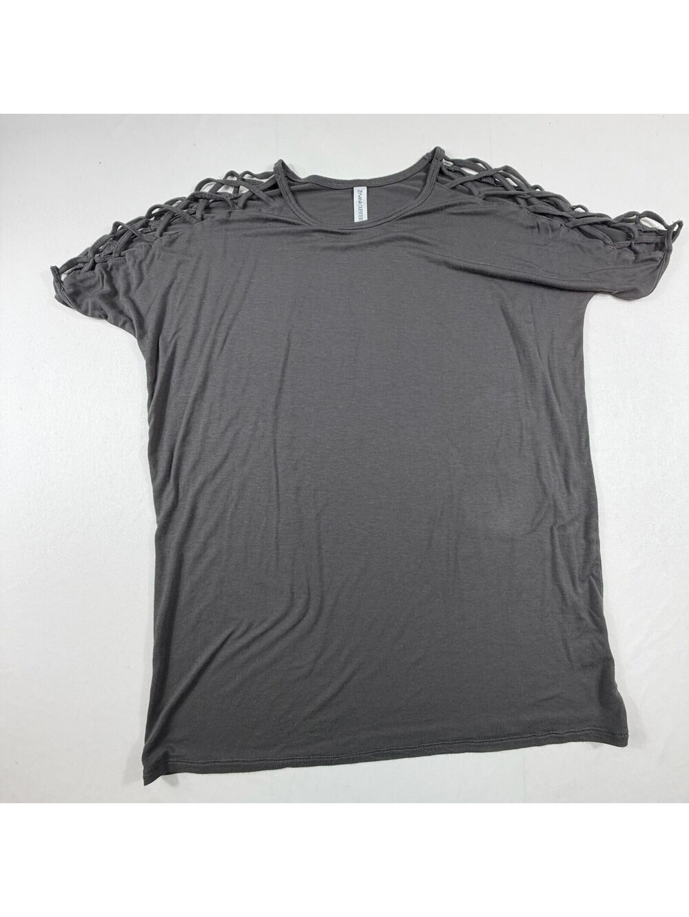 Zenana Outfitters Medium Gray Rayon Spandex T-Shirt with Lattice Sleeve Detail